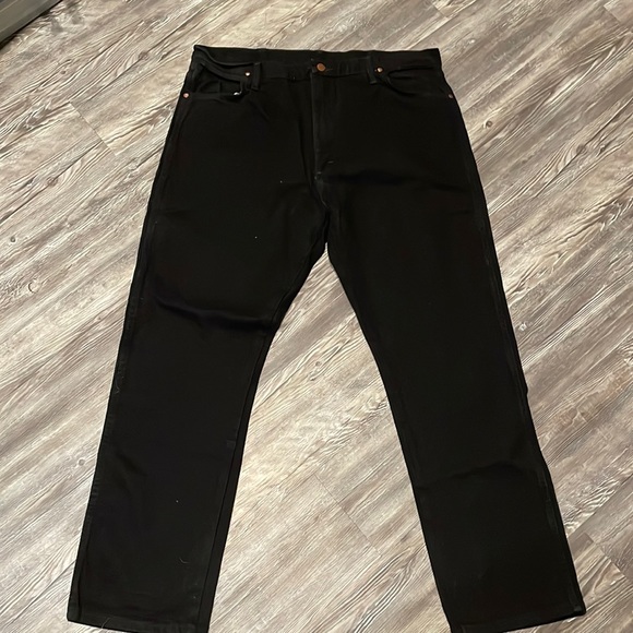 Wranglers Men’s 40x32 13MWZ Cowboy Cut Jeans - Picture 1 of 5